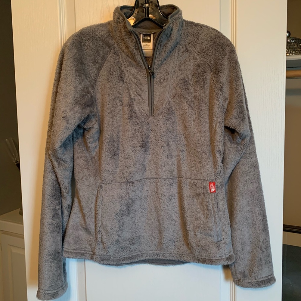 North Face Pullover with Pockets